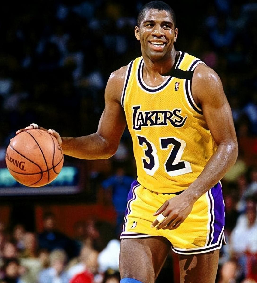 与之前赛季 与之前赛季