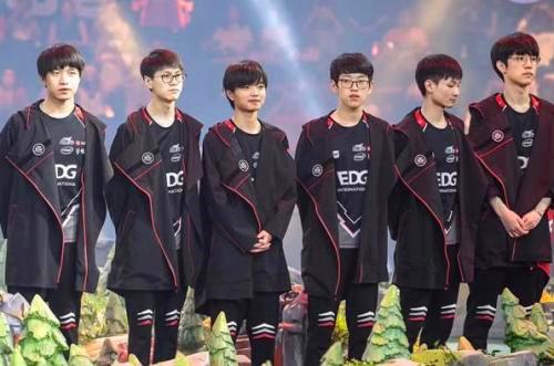 当前竞技形 当前竞技形